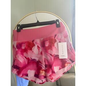 Athleta Run With It running shorts in the Painted Energy Coral pattern NWT